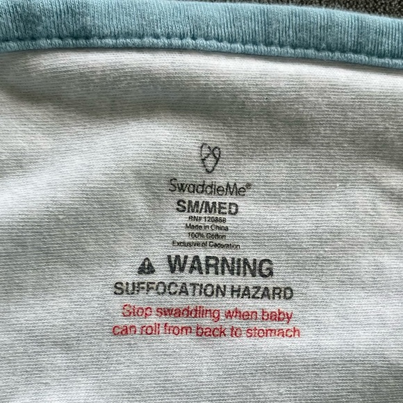 SwaddleMe Baby Boy’s Velcro Swaddles - Picture 4 of 10